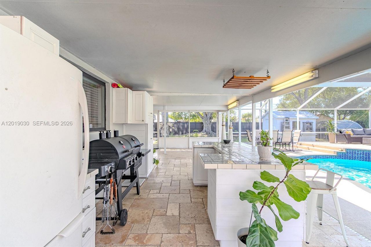 16181 SW 284th St , Homestead, FL 33033 Photo