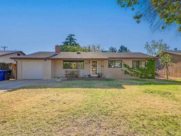 2809 Alvarado Drive NE, Albuquerque, NM 87110