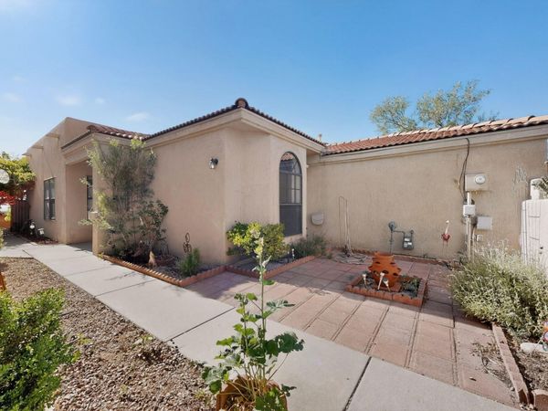 331 Serenity Court SE, Albuquerque, NM 87123
