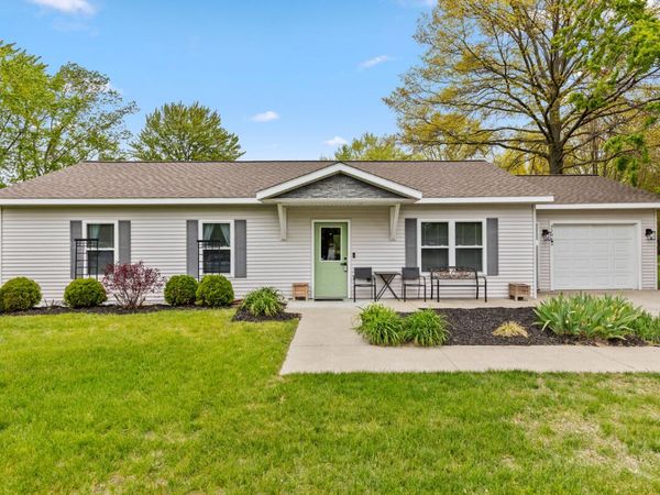 3294 Butternut Drive, Holland, MI 49424