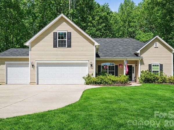 12301 Flatbush Drive, Huntersville, NC 28078