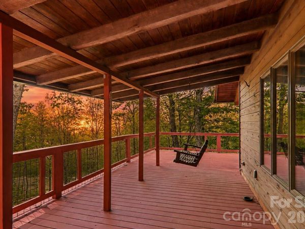 101 Oak Ridge Court , Mars Hill, NC 28754