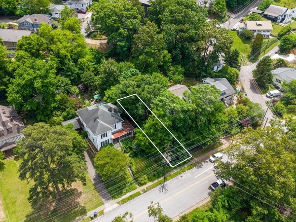 804 Tremont Street , Chattanooga, TN 37405
