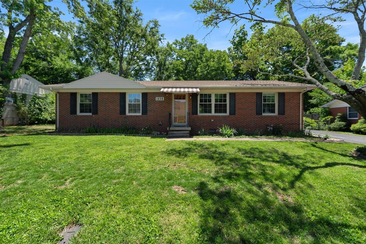 1438 Clayton Court , Bowling Green, KY 42104 Main Photo