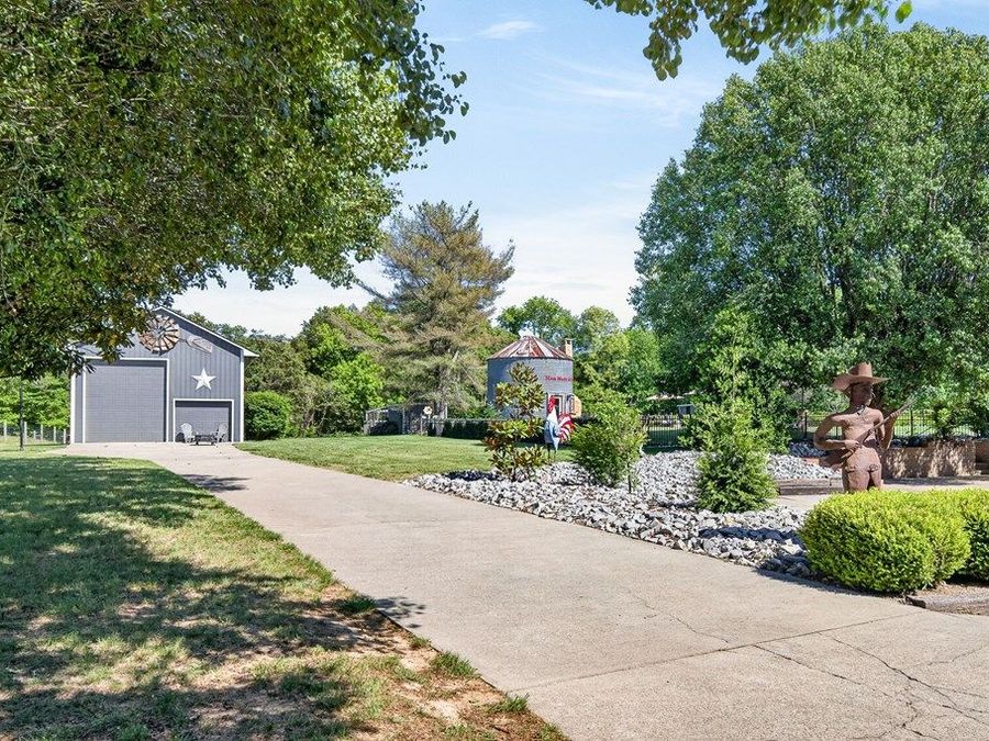 Property Image 96