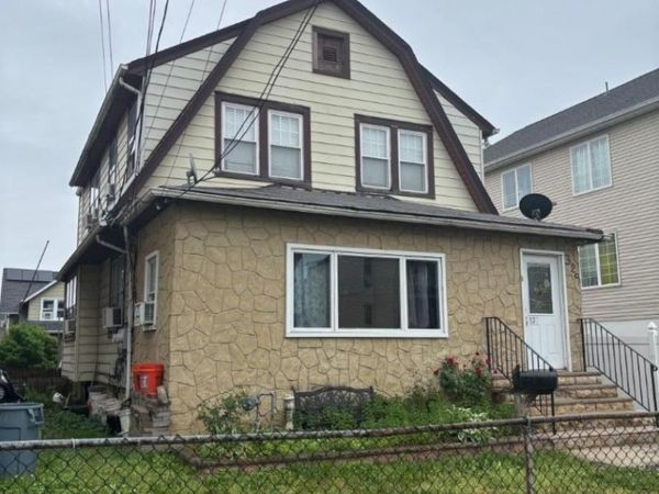 329 E 18Th St, Paterson, NJ 07524