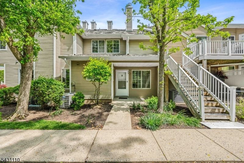 73 Encampment Drive Ondo, Bedminster, NJ 07921 Main Photo