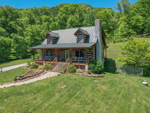 15655 Barnrock Road, Mendota, VA 24270
