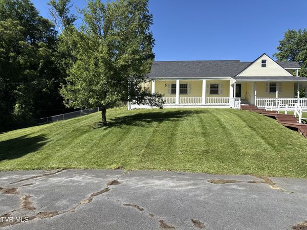 1104 Lebanon Road, Kingsport, TN 37663