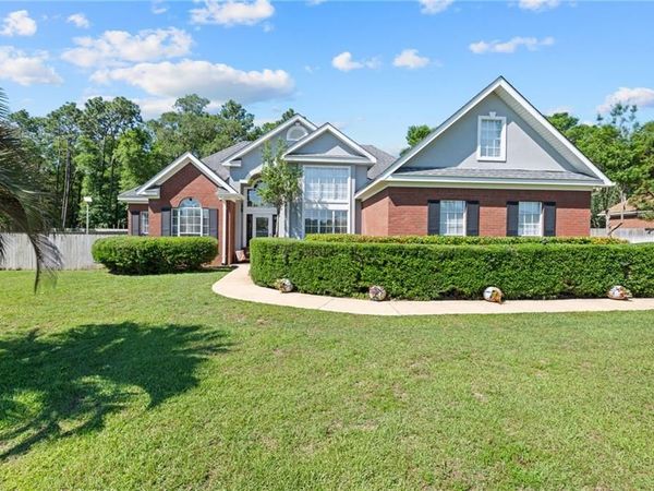 11426 Getchell Drive, Theodore, AL 36582