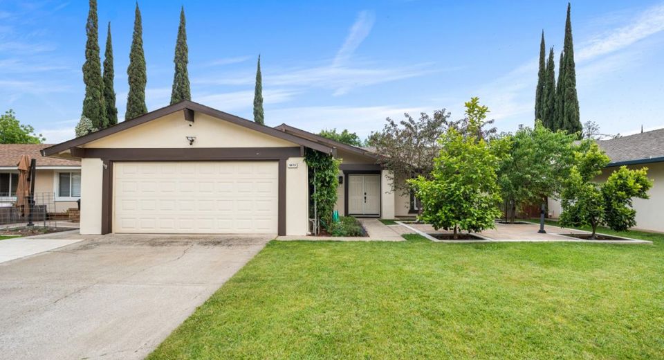 9672 Appalachian Dr, Sacramento, CA 95827 Photo
