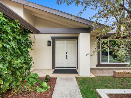 9672 Appalachian Dr, Sacramento, CA 95827 Photo