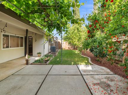 9672 Appalachian Dr, Sacramento, CA 95827 Photo