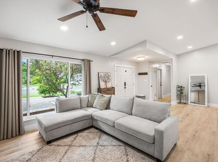 9672 Appalachian Dr, Sacramento, CA 95827 Photo