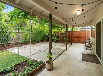 9672 Appalachian Dr, Sacramento, CA 95827 Photo