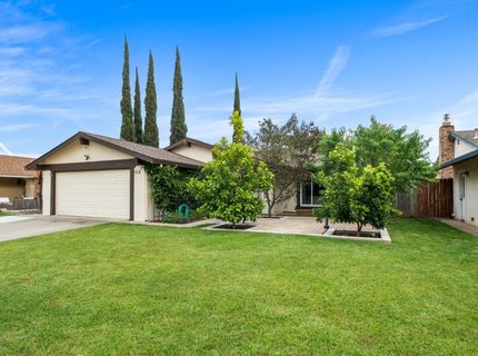 9672 Appalachian Dr, Sacramento, CA 95827 Photo