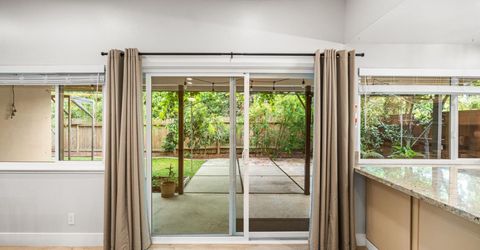 9672 Appalachian Dr, Sacramento, CA 95827 Photo