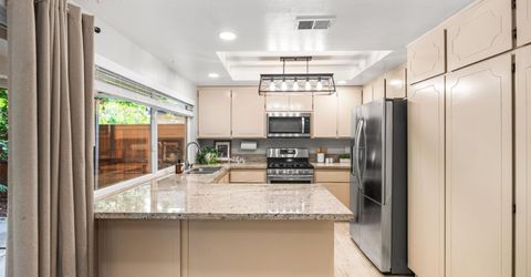 9672 Appalachian Dr, Sacramento, CA 95827 Photo