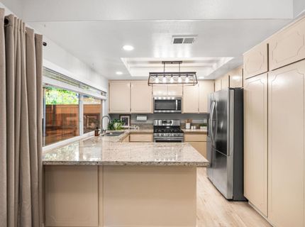 9672 Appalachian Dr, Sacramento, CA 95827 Photo