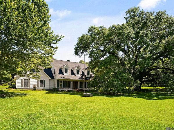 12143 Indigo Dr, St Francisville, LA 70775