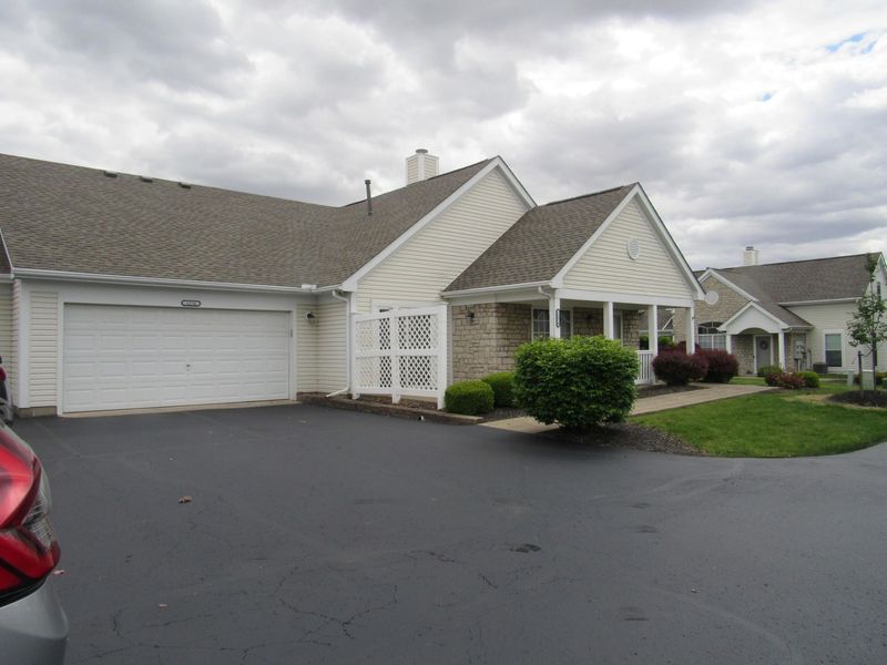 1274 Wilshire Court, Circleville, OH 43113 Photo 2