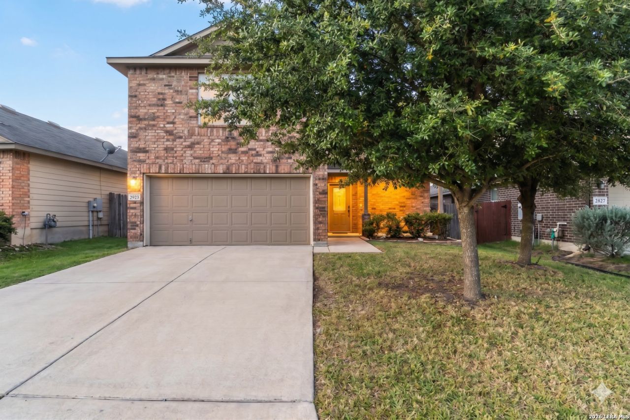 2923 Sunset Bnd, San Antonio, TX 78244 Main Photo