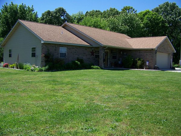 3900 Girlstown Road , Mountain Grove, MO 65711