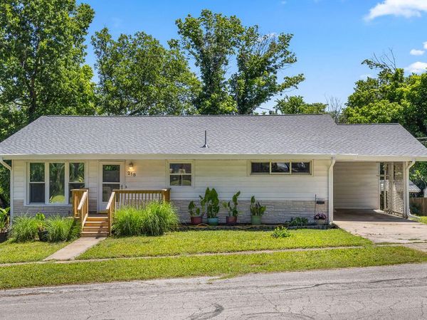 218 N 4th Street , Branson, MO 65616
