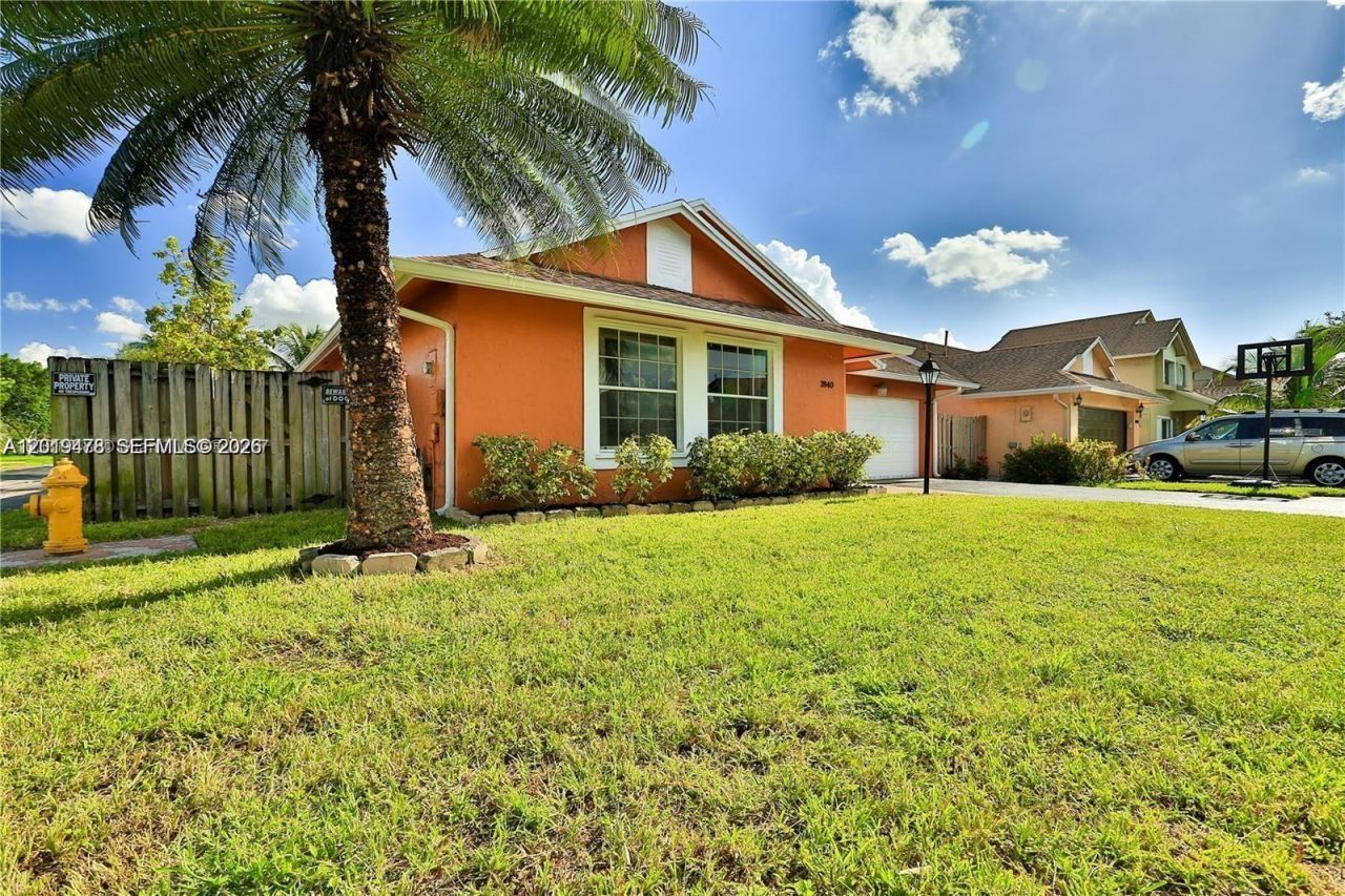 Please Call For Address, Hialeah, FL 33015 Photo