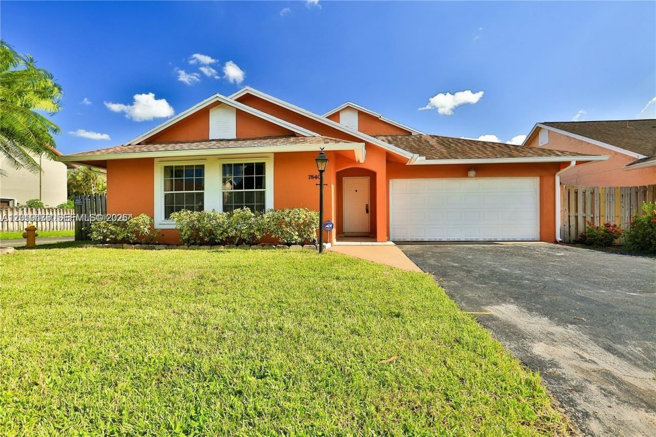 Please Call For Address, Hialeah, FL 33015 Photo