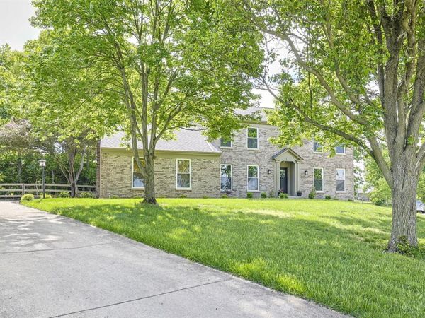 5475 Pine Vista Court, West Chester, OH 45069