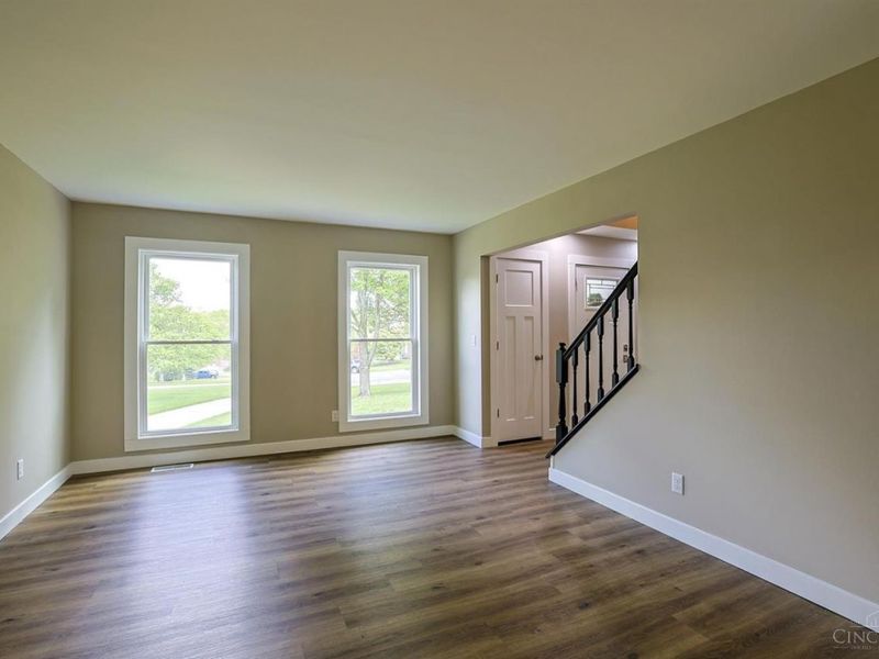 5475 Pine Vista Court, West Chester, OH 45069 Photo 6