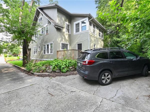 3821 VIRGINIA Avenue, Kansas City, MO 64109