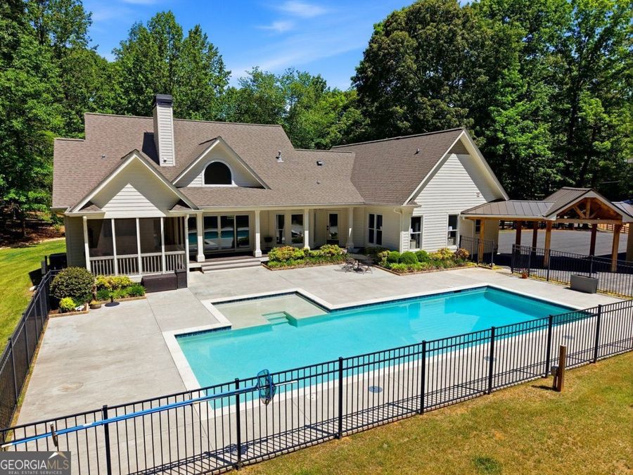 Property Image 95