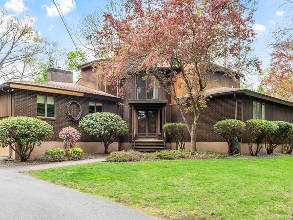 99 Beaver Road, Reading, MA 01867