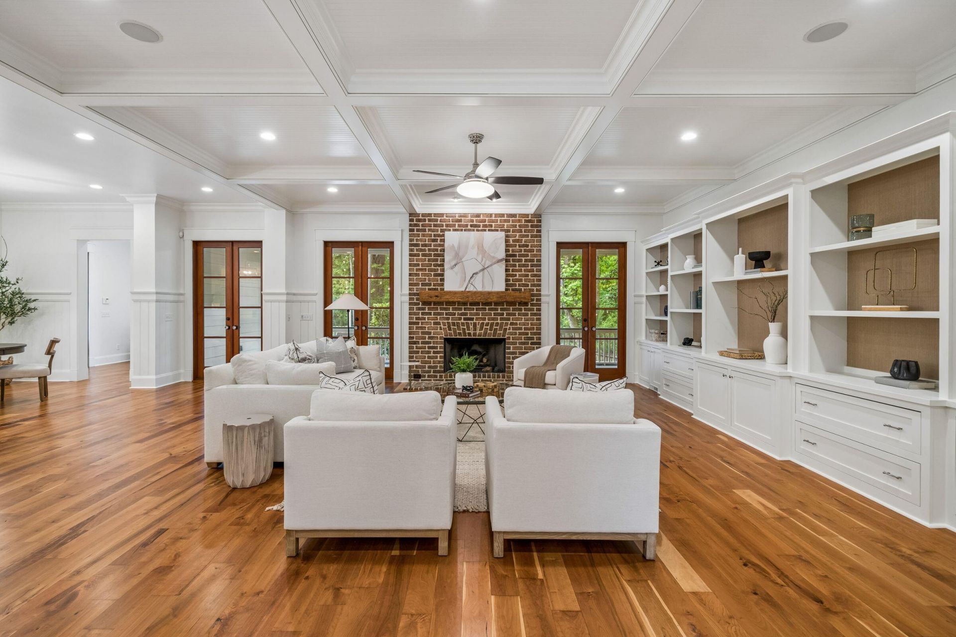 519 Barbados Drive Photo 9