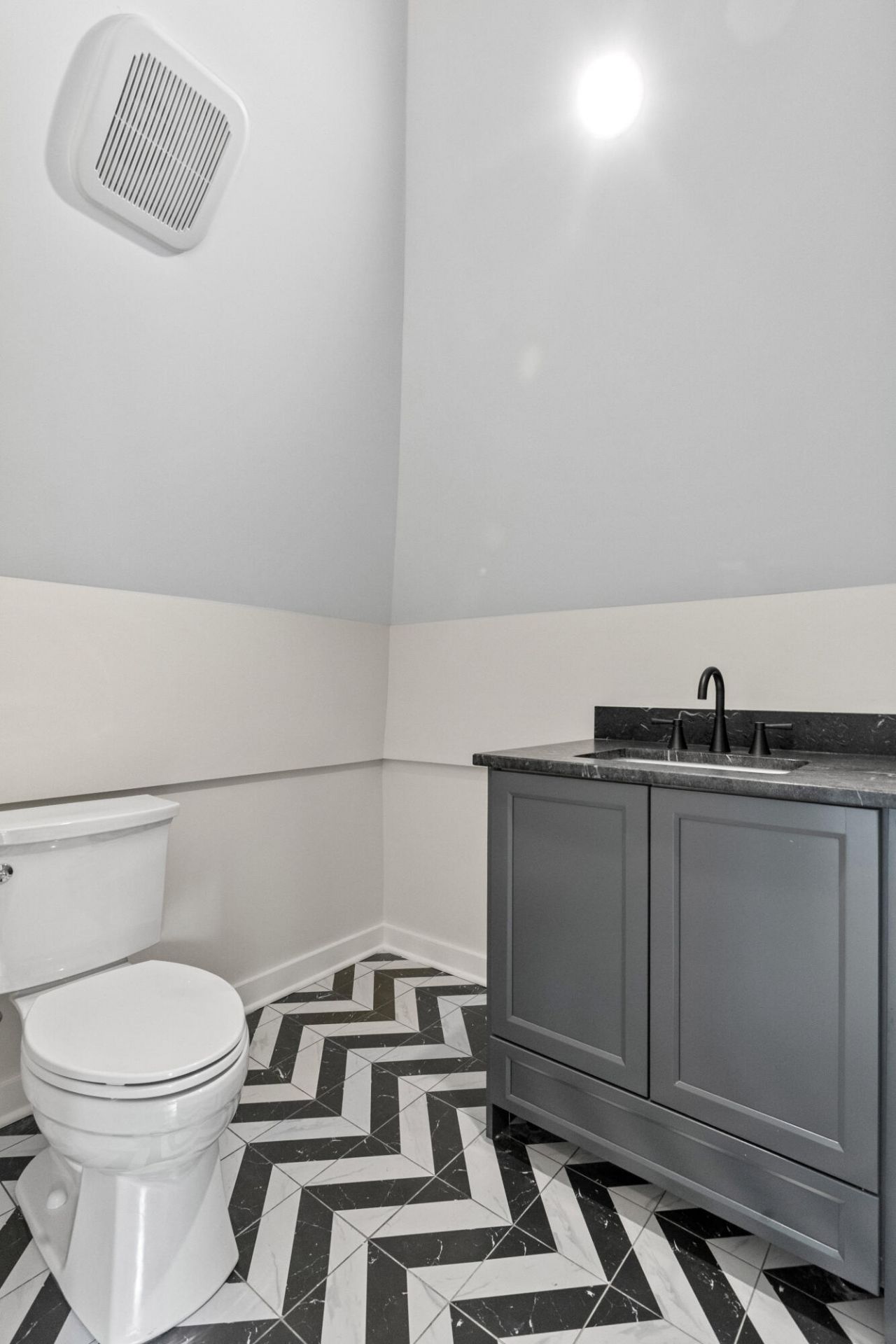 2118 Ion Avenue Photo 32