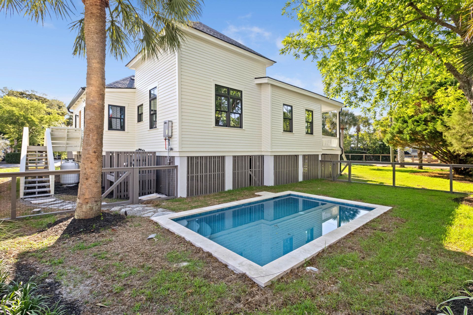 2118 Ion Avenue Photo 36