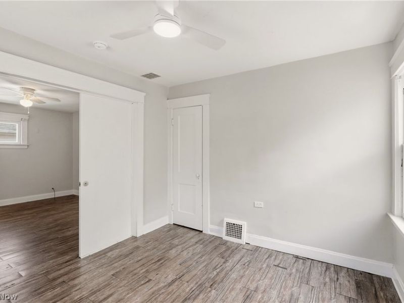 515 E 143rd Street, Unit Downstairs, Cleveland, OH 44110 Photo 13