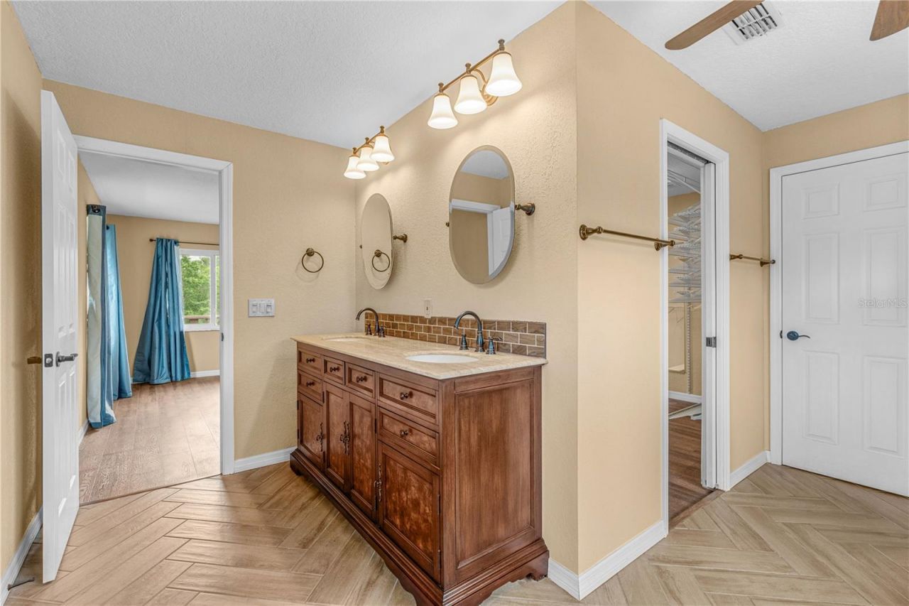 204 El Pino Drive, New Smyrna Beach, FL 32168 Photo