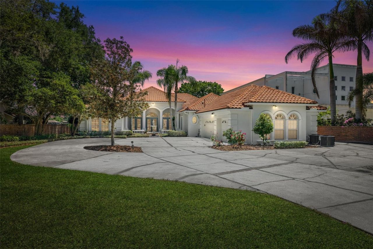 1810 W Bearss Avenue, Tampa, FL 33613 Photo