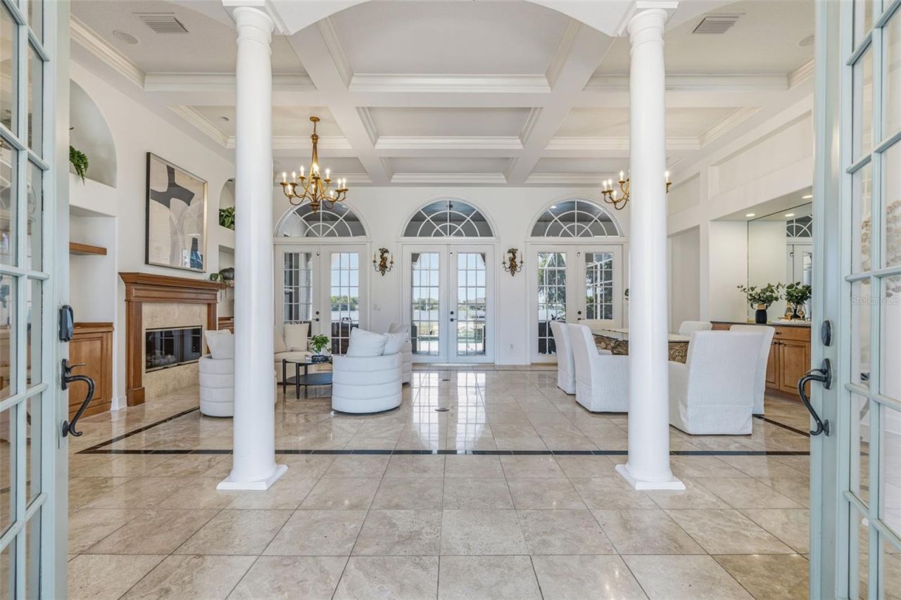1810 W Bearss Avenue, Tampa, FL 33613 Photo