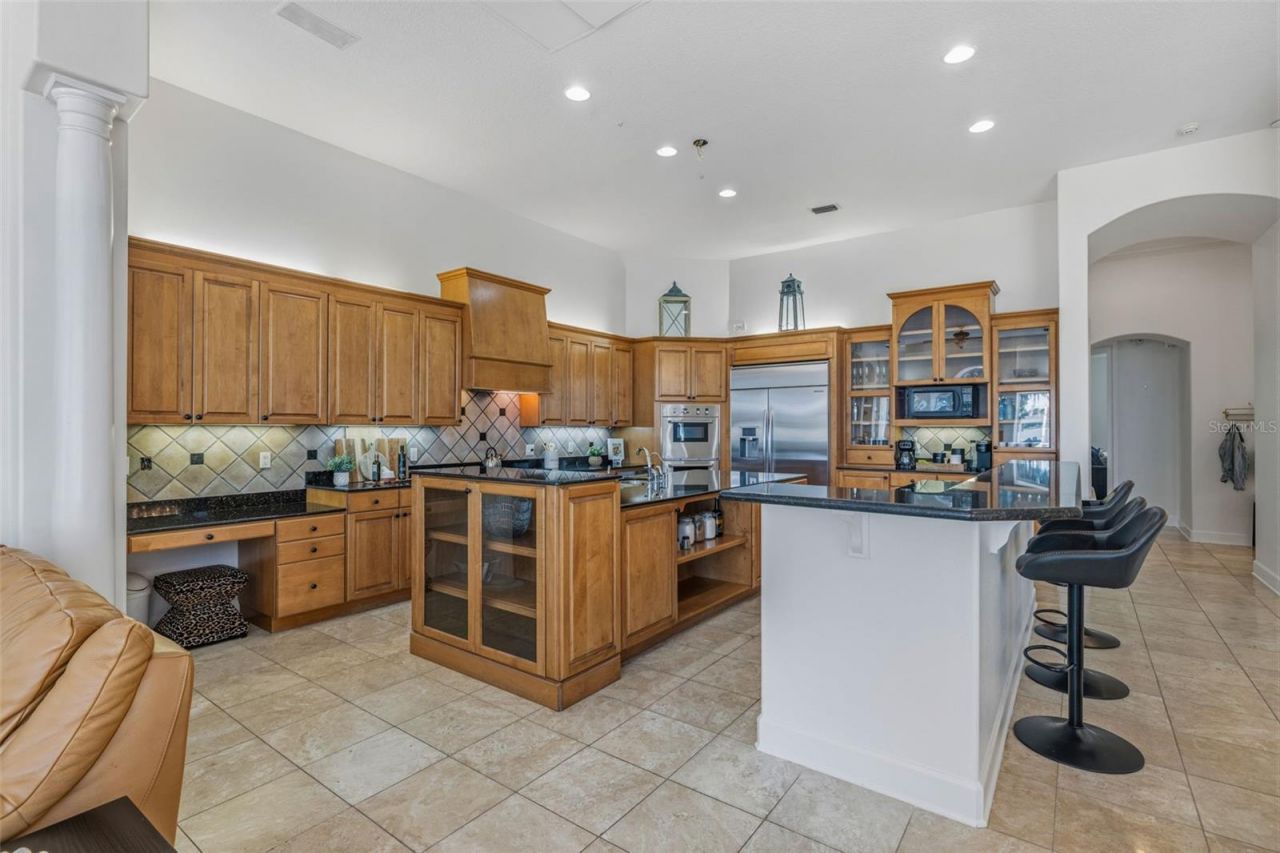 1810 W Bearss Avenue, Tampa, FL 33613 Photo