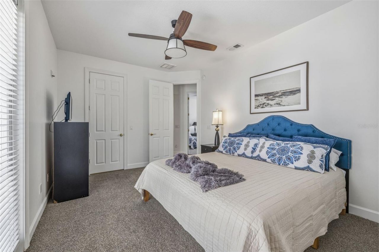 1810 W Bearss Avenue, Tampa, FL 33613 Photo