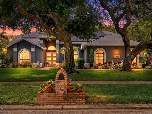 8806 CROSSWOOD COURT, RIVERVIEW, FL 33578