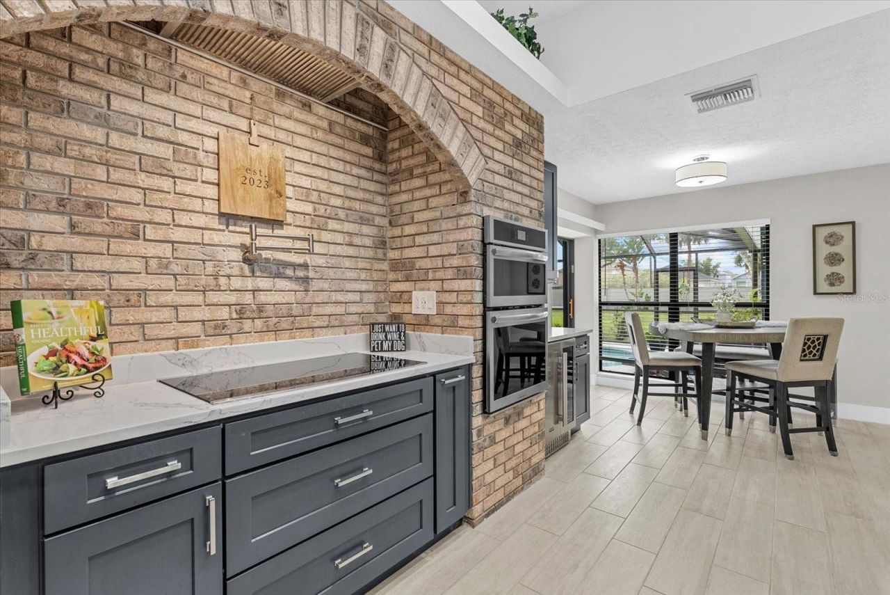 8806 Crosswood Court, Riverview, FL 33578 Photo