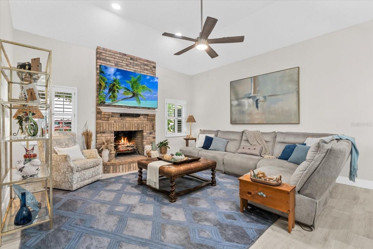 8806 Crosswood Court, Riverview, FL 33578 Photo
