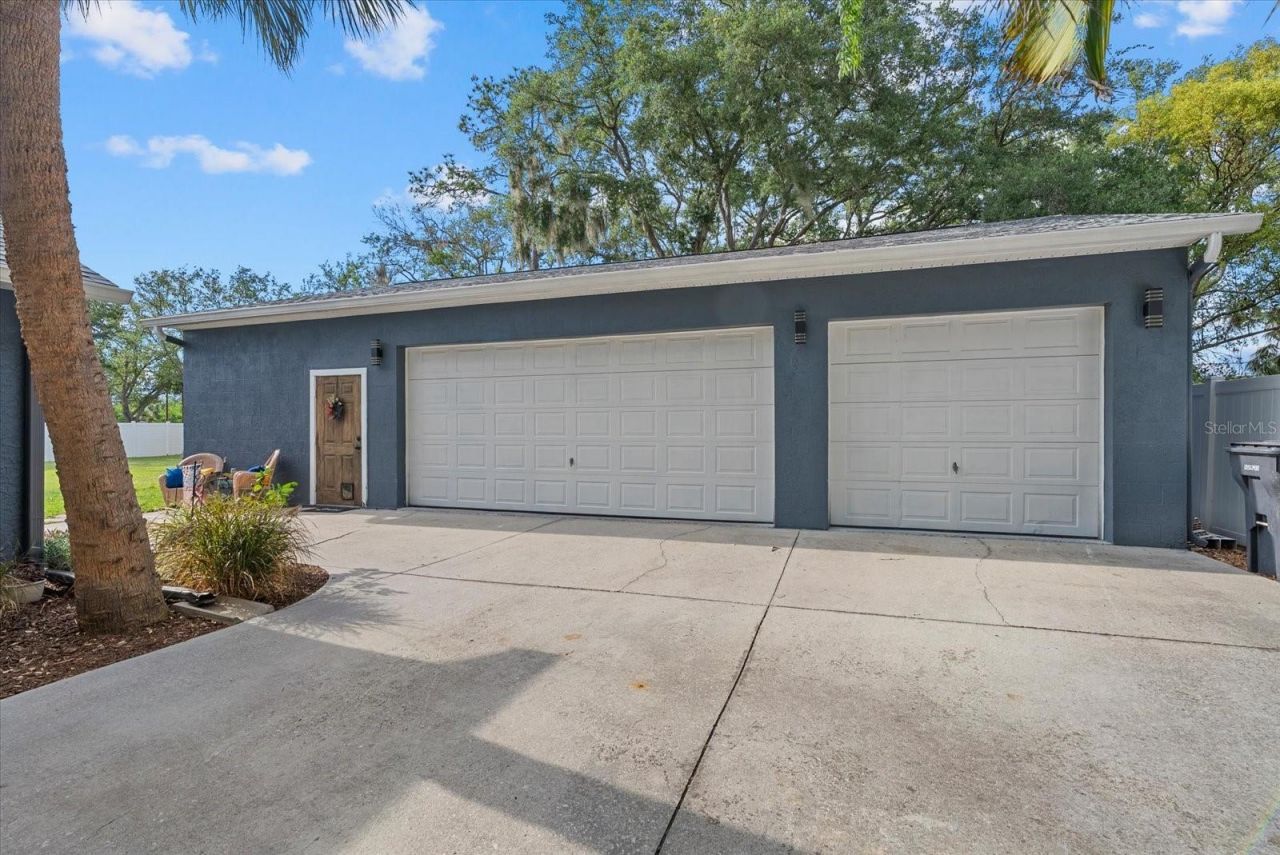 8806 Crosswood Court, Riverview, FL 33578 Photo