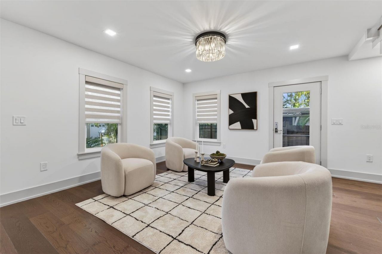 124 19th Avenue N, Saint Petersburg, FL 33704 Photo