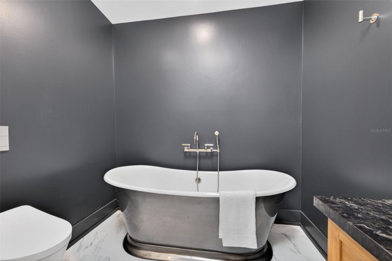 124 19th Avenue N, Saint Petersburg, FL 33704 Photo